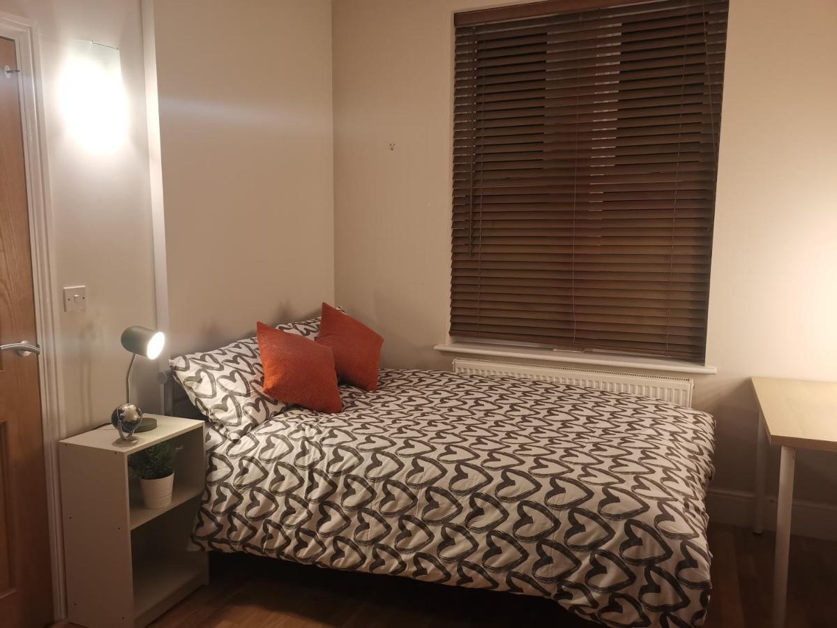 Pride Park Single , Double, Twin, Family Rooms-skylink To Download Festival *